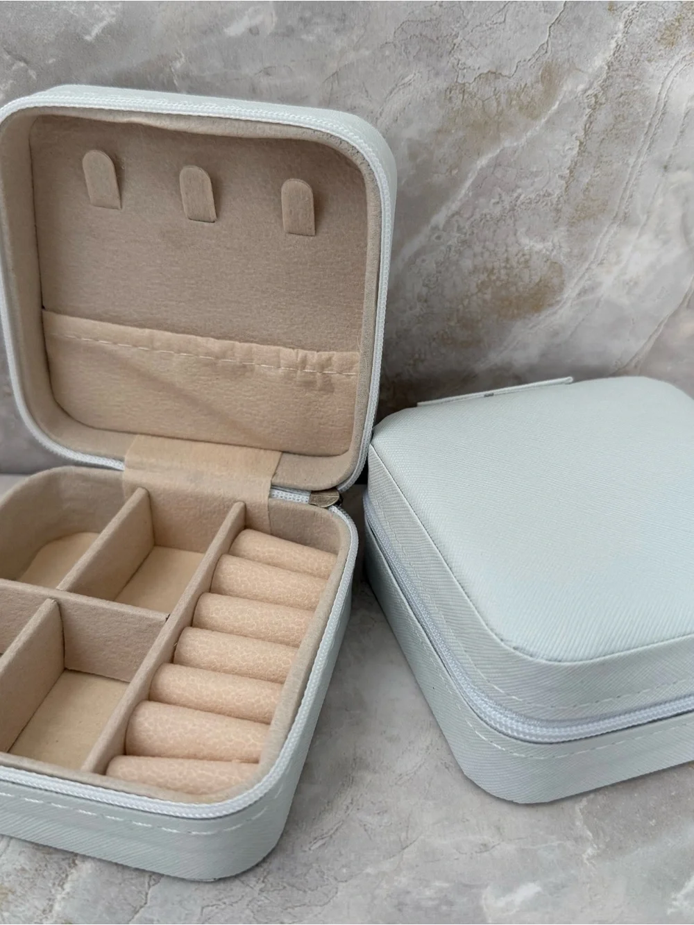 Compact Cream Jewelry Organizer Case with Ring Rolls